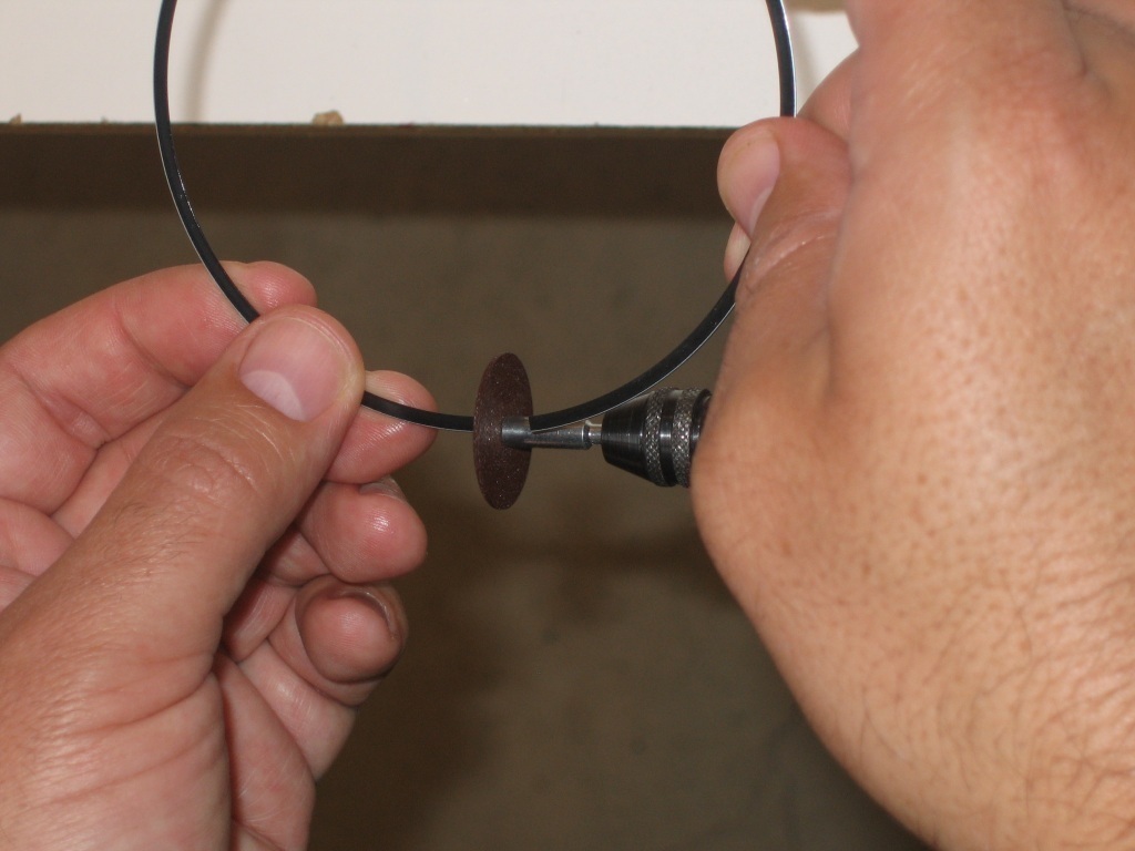 Grinding oil rings